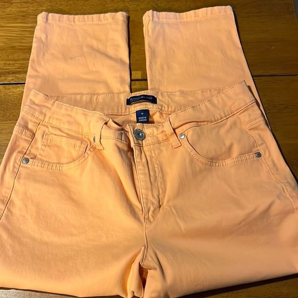 Bandolino Coral/Peach Stretch Women’s Capri Crop Jeans Size 10 Missy - Picture 4 of 10